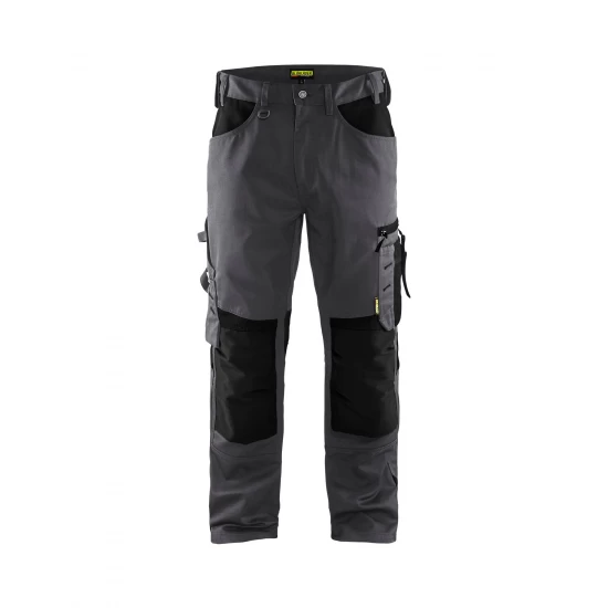 Blåkläder 1556 Werkbroek zonder spijkerzakken. Comfortabele en slijtvaste werkbroek. Bestel voordelig bij Verfpoint.nl, gratis verzending!